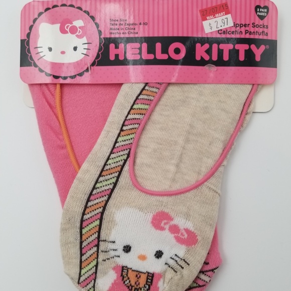 Lot of 4- Hello Kitty Women's Slipper Socks 2 Pair Packs. (Shoe Size 4-10) New - Picture 6 of 13